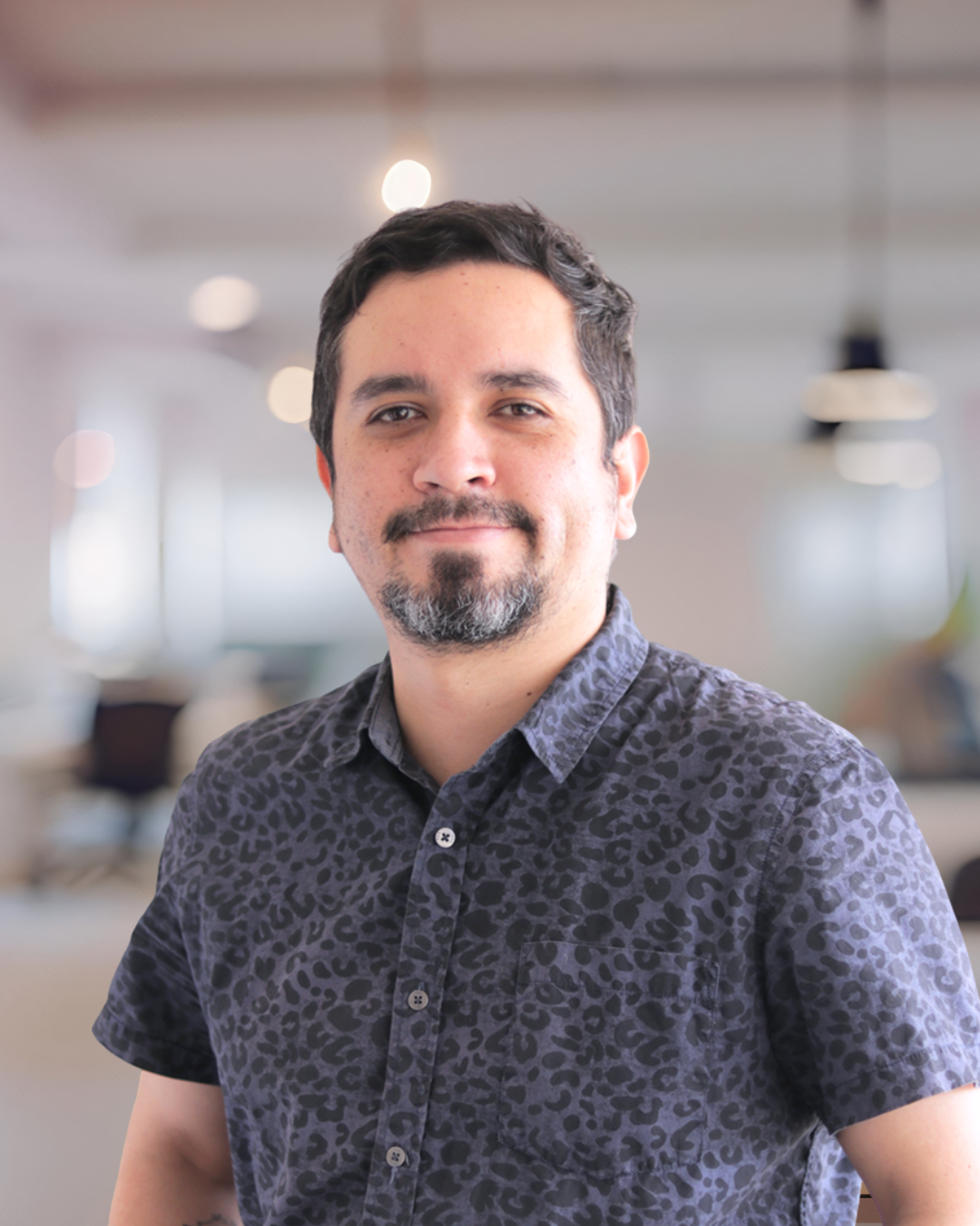 David Romero, socio de réplica